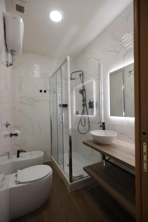 B&B A Picture of Rome - 3