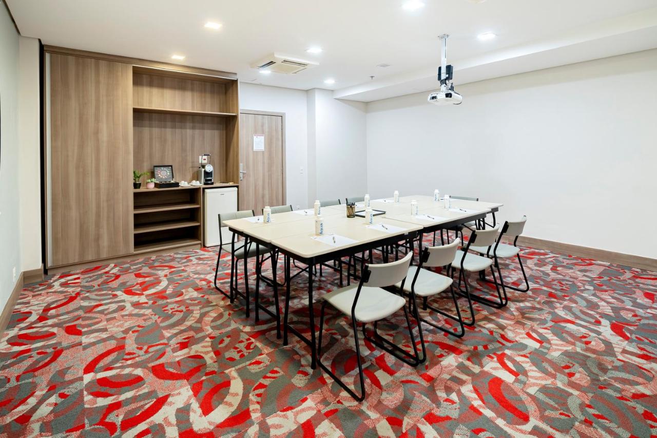 Mercure Sao Paulo Moema Times Square photo