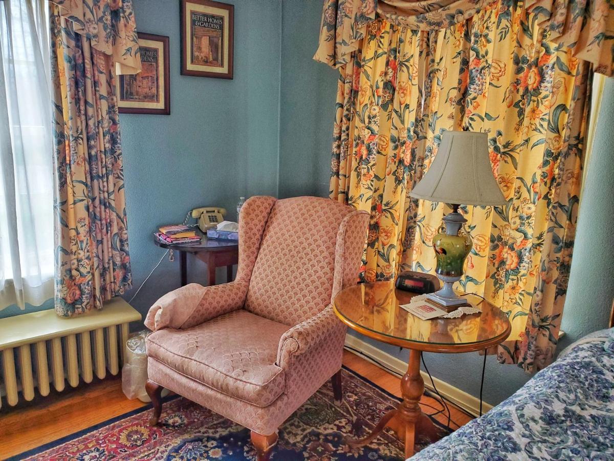 Montague Inn — photo 13