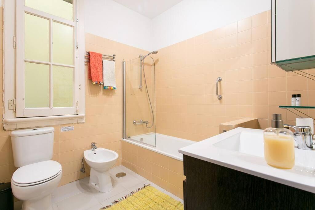 Principe Real Orange tree w/ view 3 bedrooms flat! - 2