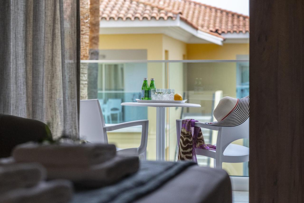Malama Beach Holiday Village photo