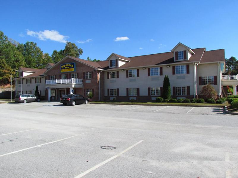 Western Inn — photo 1