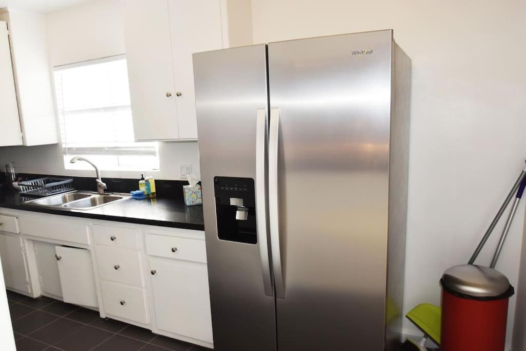 Hollywood Business Apartments — photo 20