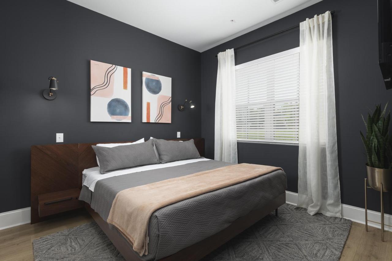 Condo Near Downtown Broadway & Stadium with Free Parking - 2