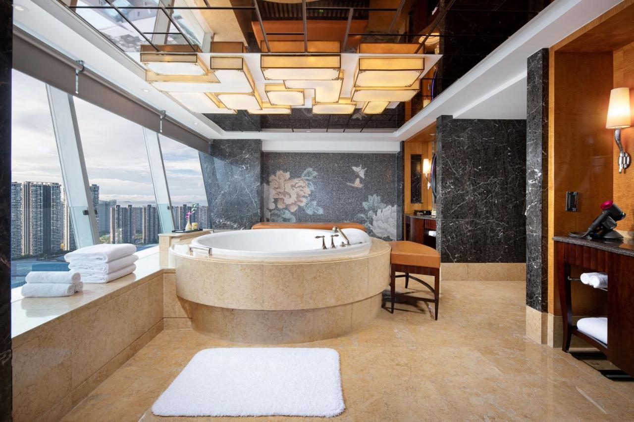 InterContinental Century City Chengdu, an IHG Hotel photo