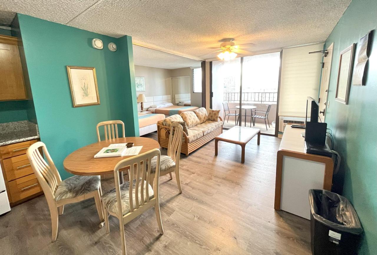 Royal Kuhio 2302 - Spacious Studio with Stunning Mountain Views in the Heart of Waikiki! photo