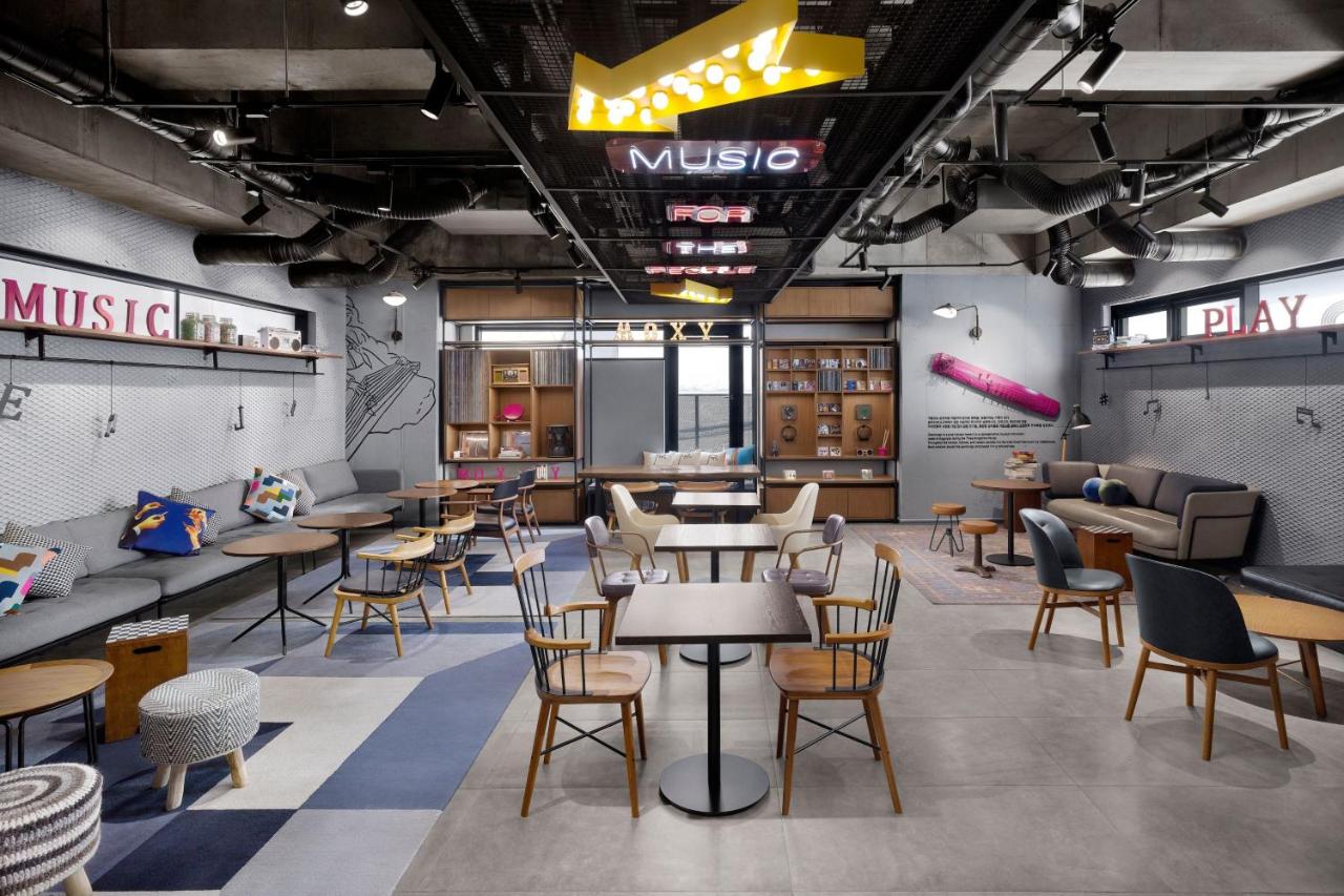 Moxy Seoul Insadong - 3
