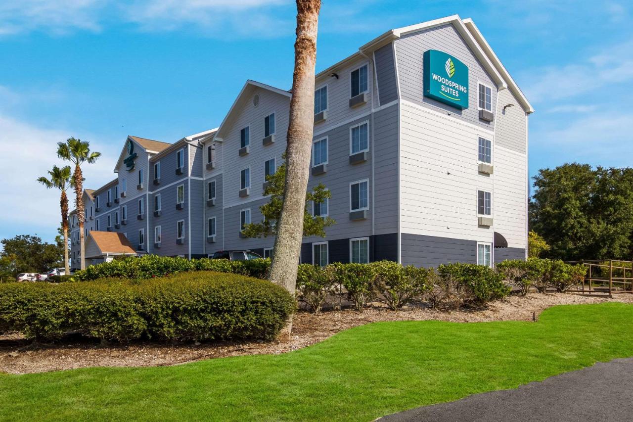 WoodSpring Suites Jacksonville I-295 East — photo 9