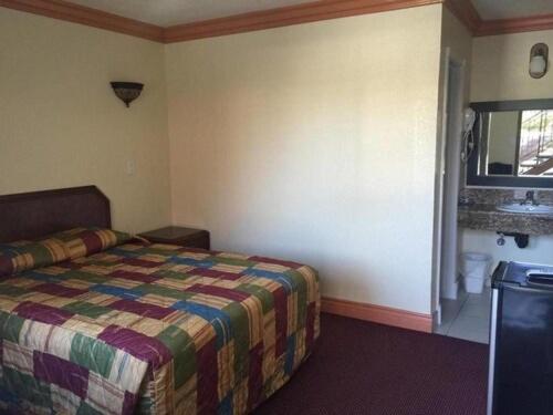 New Vermont Motel — photo 5
