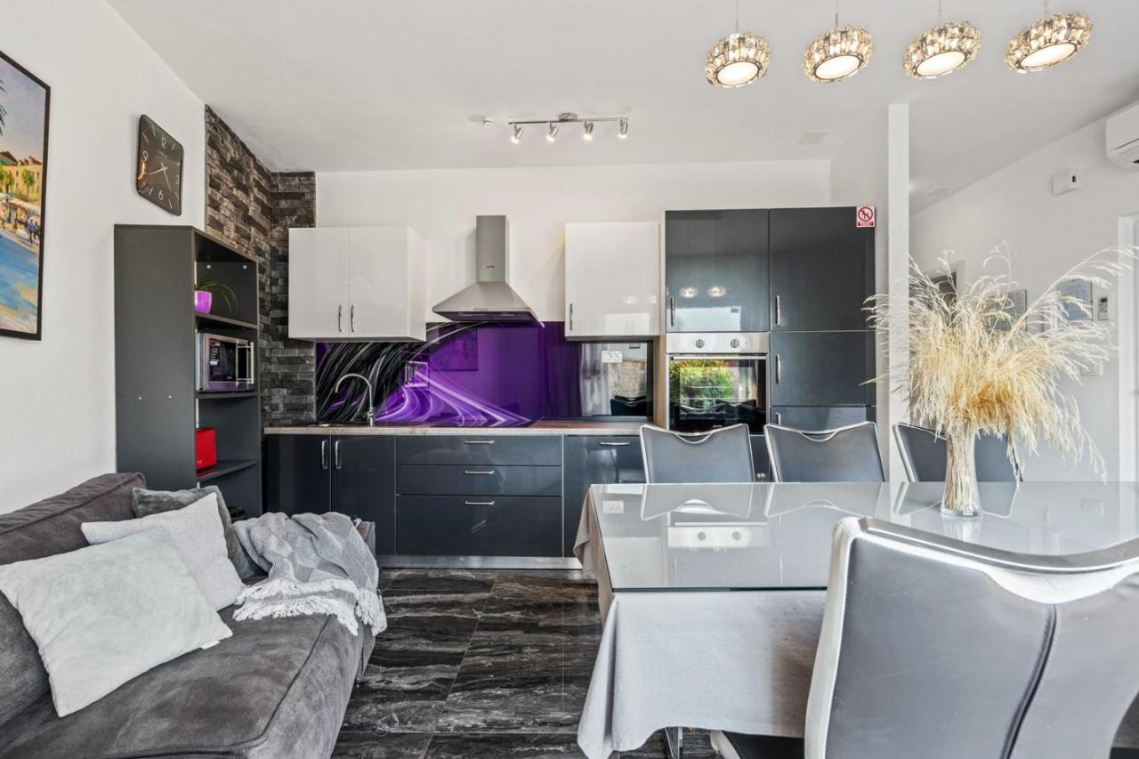 Villa Antura with private heated 50sqm pool, 3 bedrooms, 3 bathrooms, and gym photo
