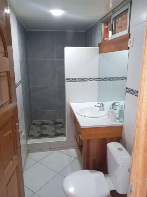 Perle sur la Marina vue Moorea - 2