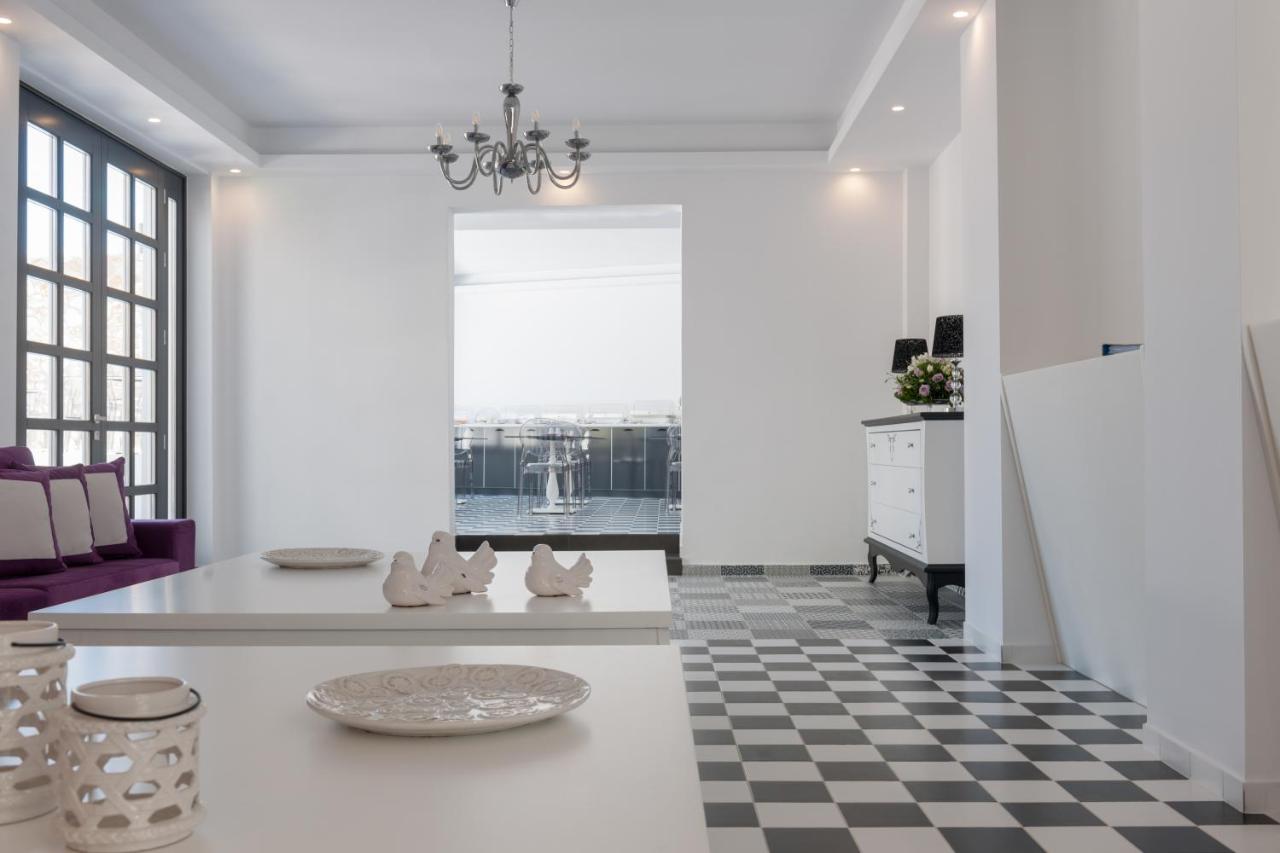 MAR n MAR CROWN HOTEL-SUITES - 3