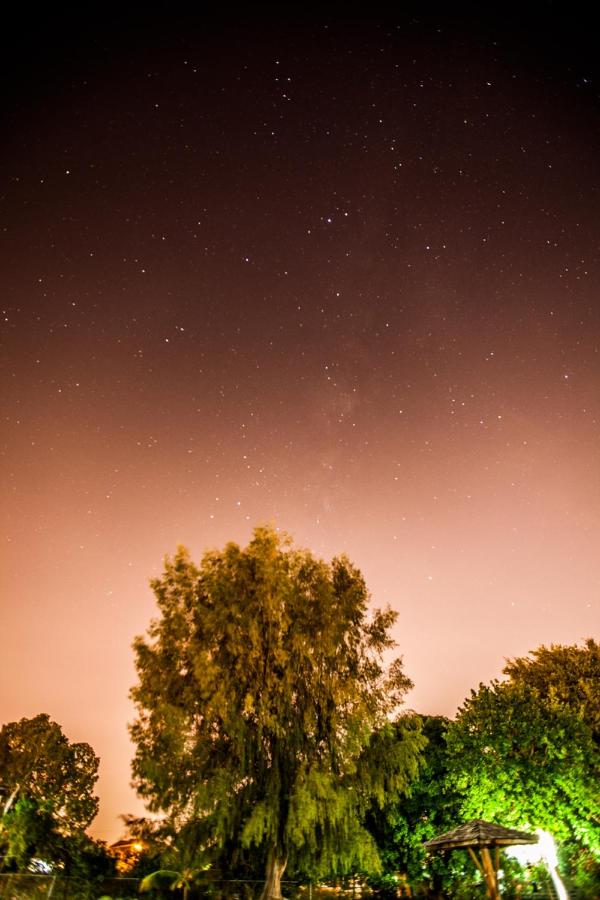 Choose To Be Happy at Seymour #9 and #16 - Studio Apartments w Pool - 3