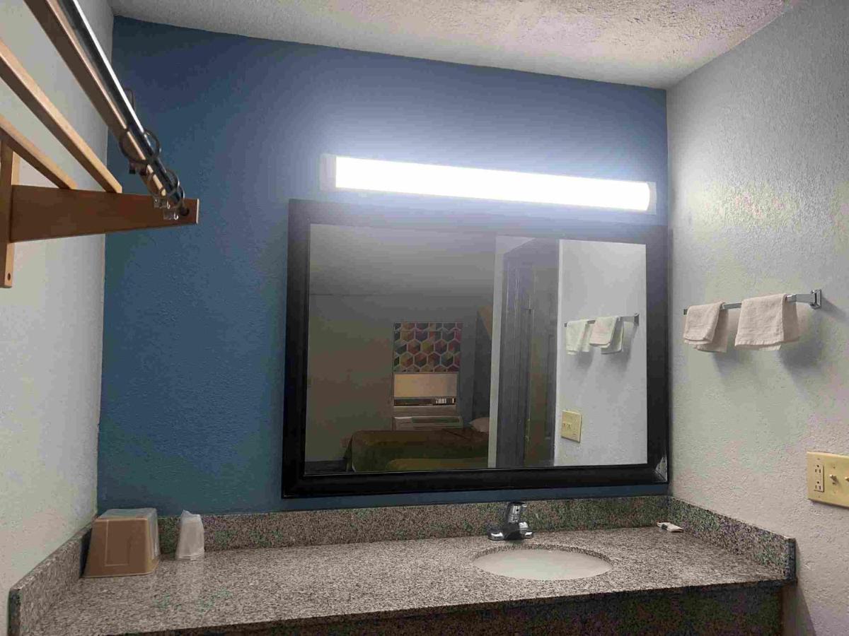 Fairbridge Inn & Suites — photo 7