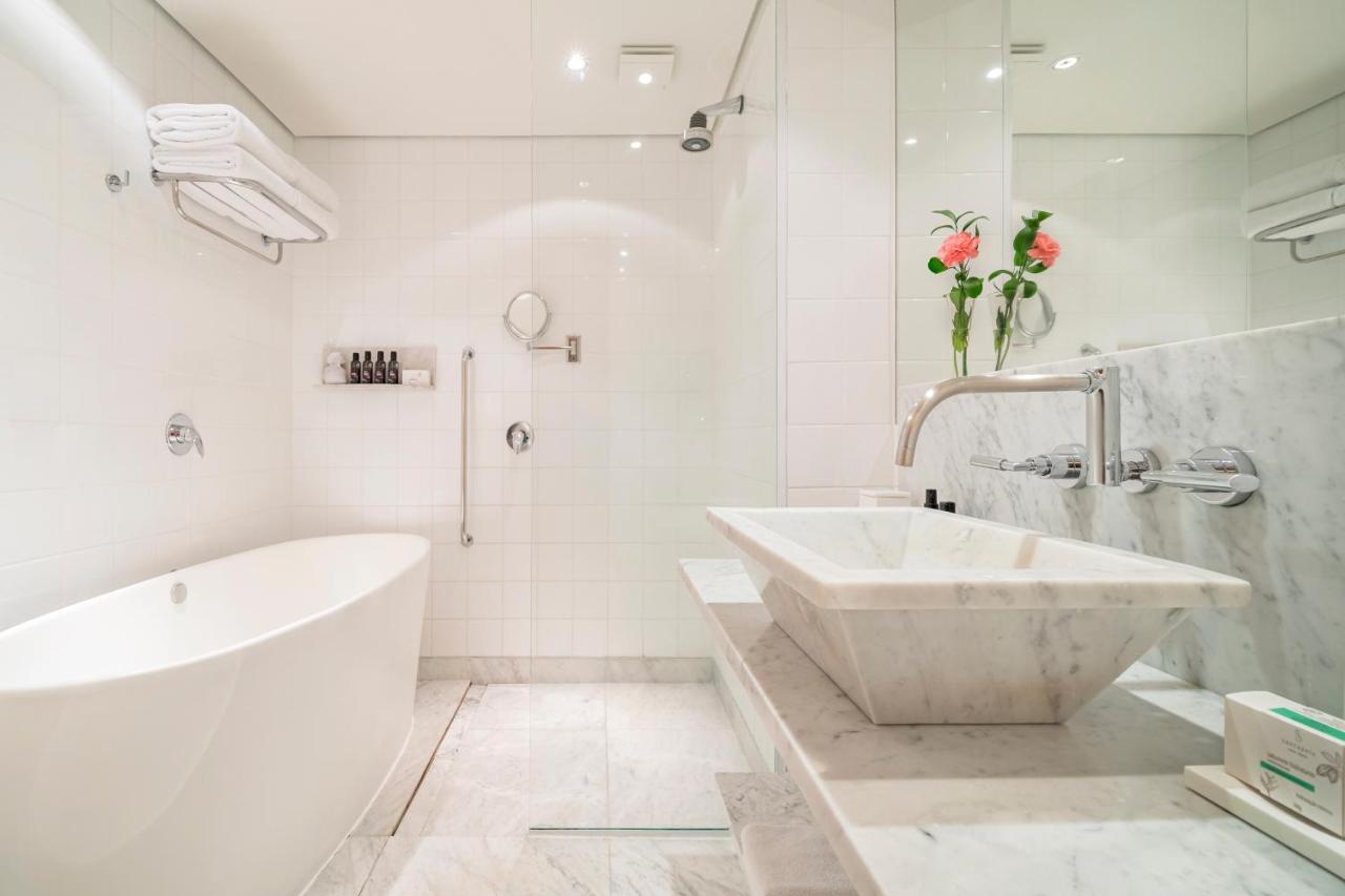 Hotel Emiliano photo
