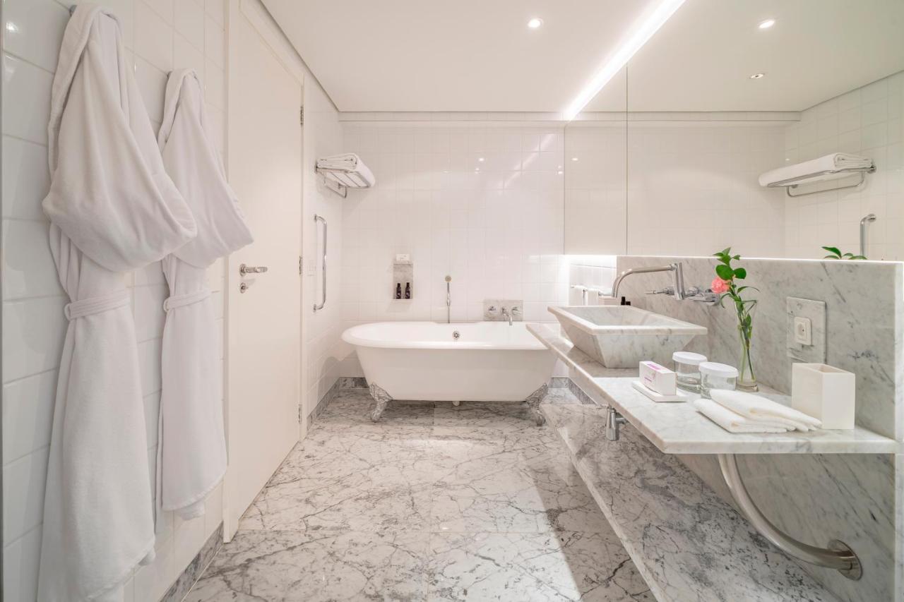 Hotel Emiliano photo