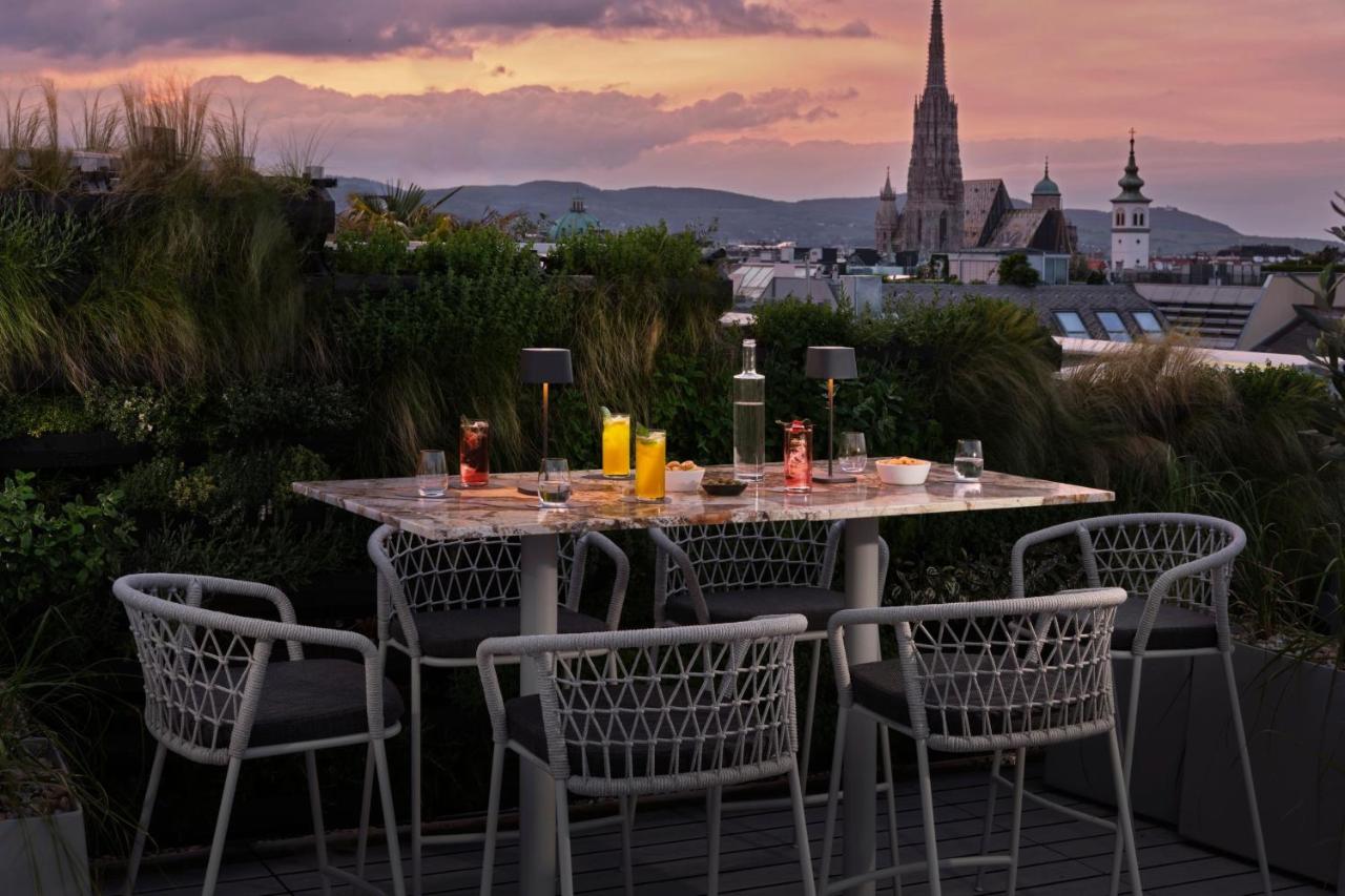 The Ritz-Carlton, Vienna photo