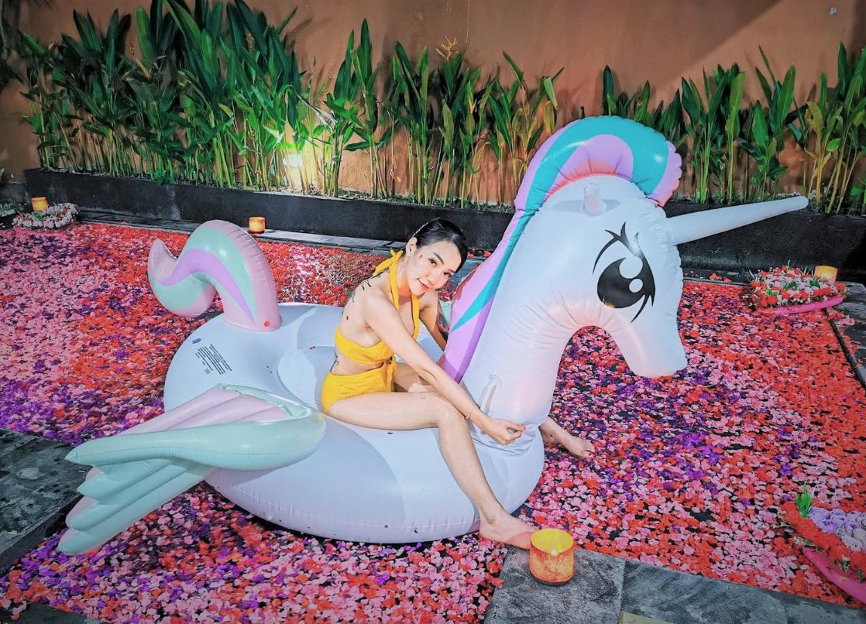 Private Pool Villas Kuta Bali