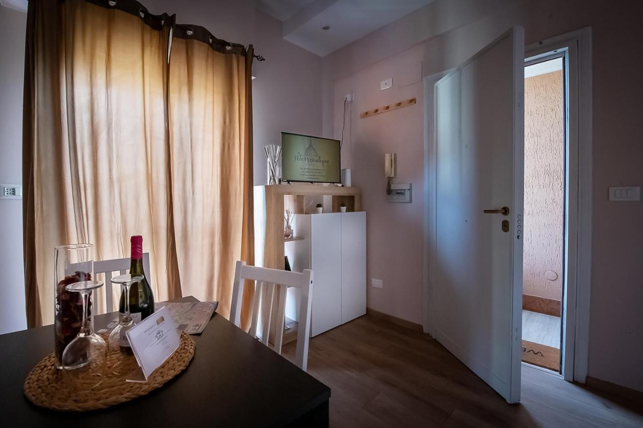 St Peter's Boutique Roma - 5