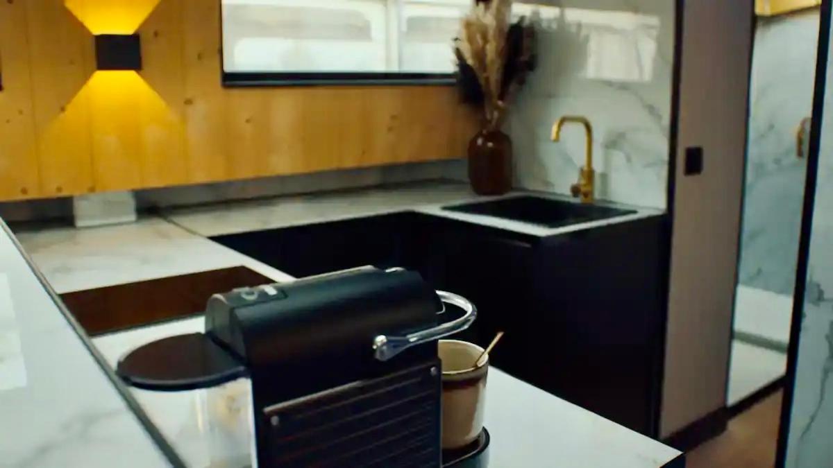 Unieke beleving op het water, de Prinsenboot. - 5