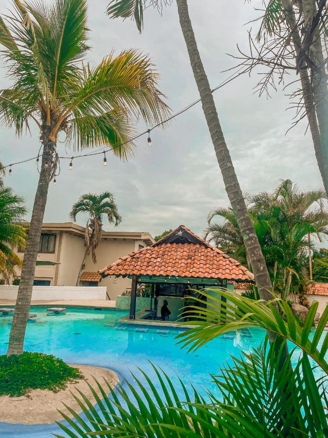 Wyndham San Jose Herradura photo