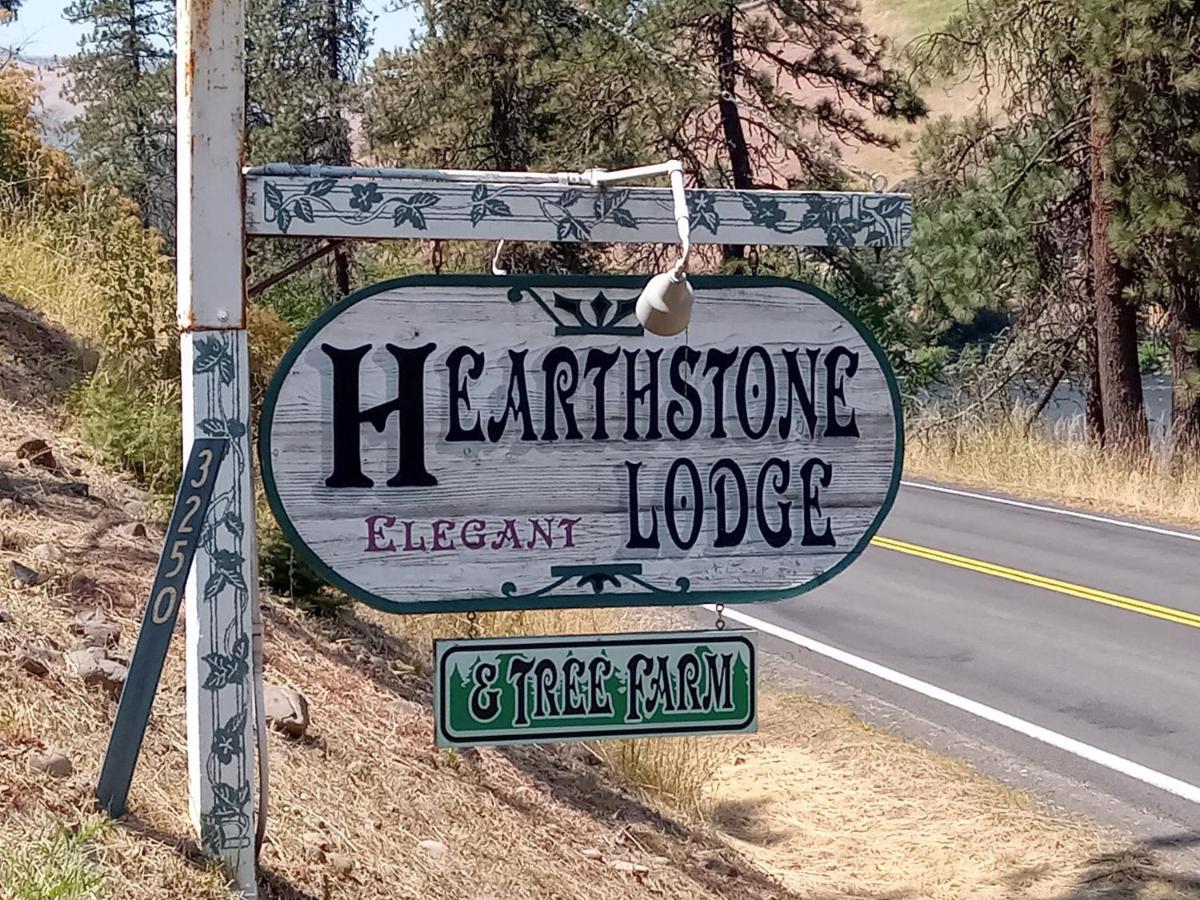 Hearthstone Elegant Lodge — photo 12