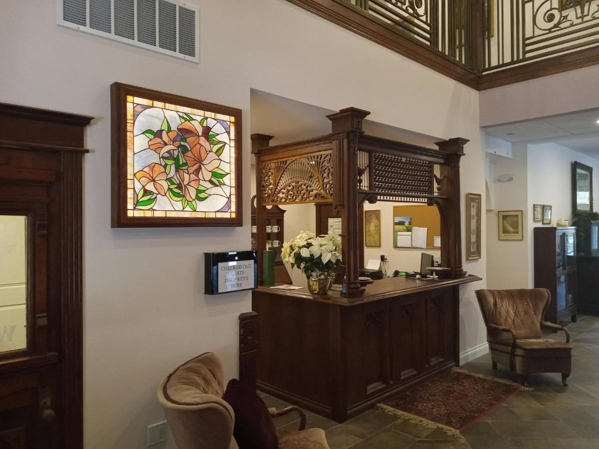 Hearthstone Elegant Lodge — photo 13