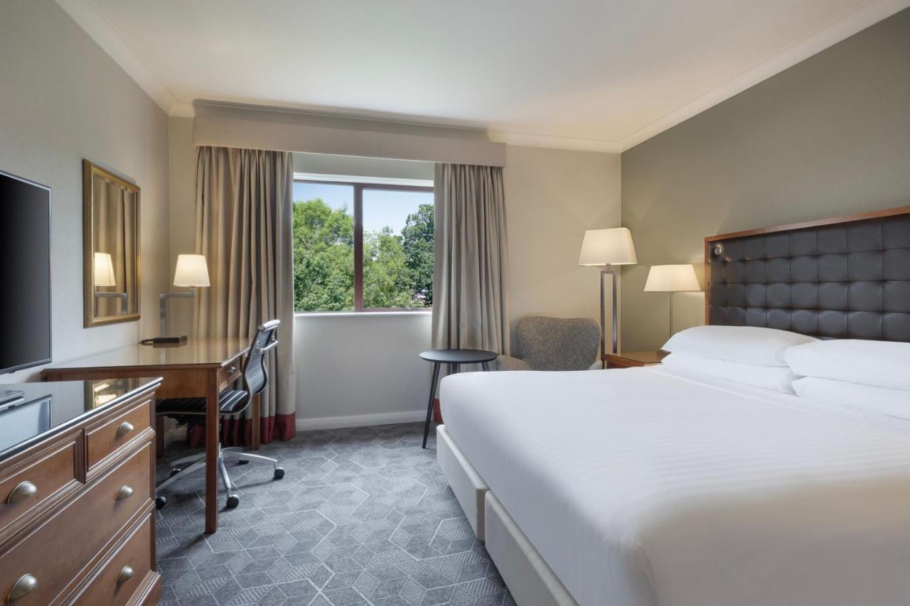 Delta Hotels by Marriott Waltham Abbey photo