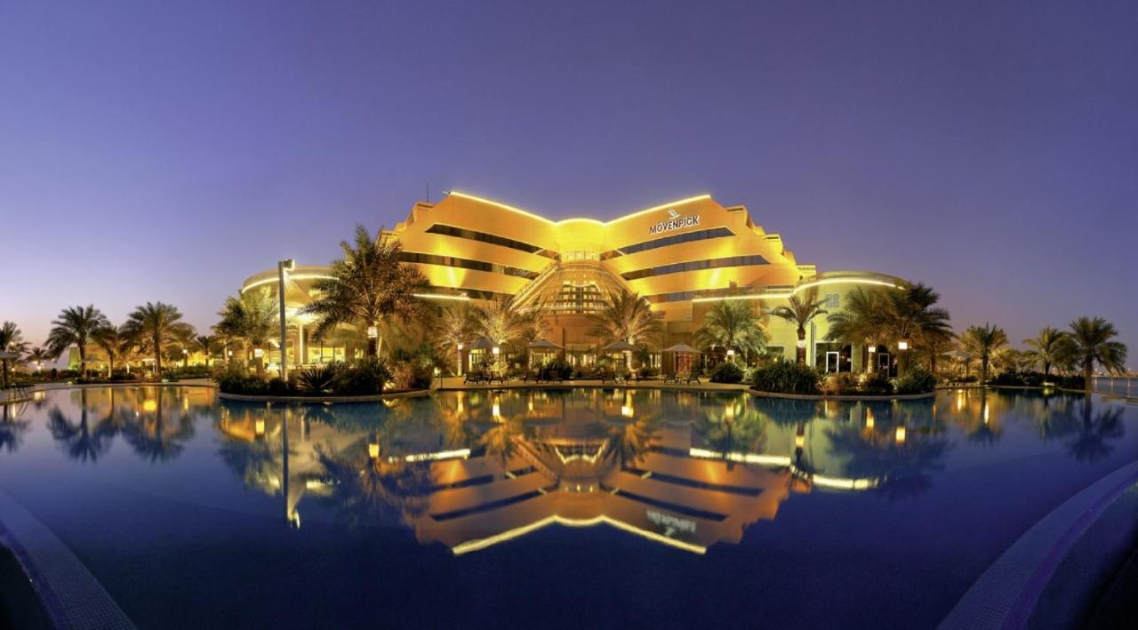 Mövenpick Hotel Bahrain photo