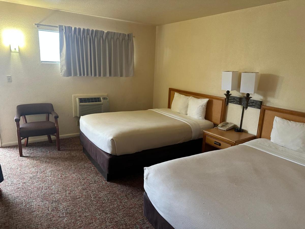 Big Bend Traveler's Inn — photo 9