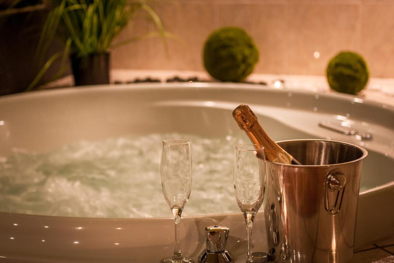 Boutique Hotel Donauwalzer photo