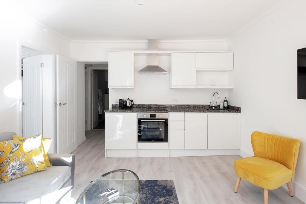 Flat in Bath City Centre - 4