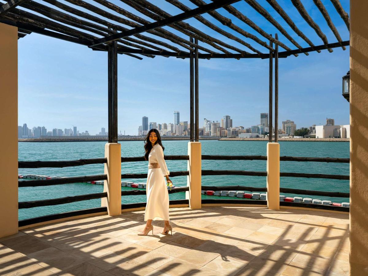 Novotel Bahrain Al Dana Resort photo