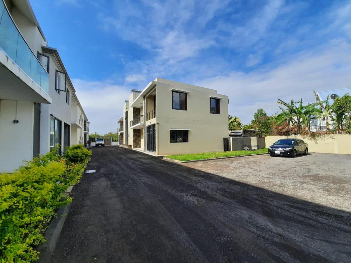 Royal Residence B2 - Gated Semi Detached Villa In Pereybere - 5