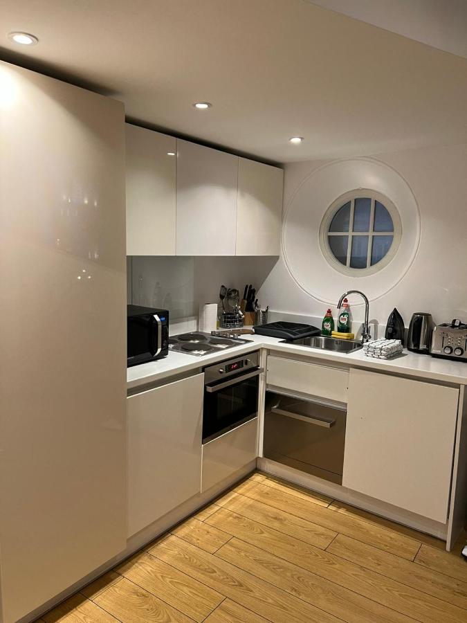 Tranquil 1 BR Retreat in Piccadilly VR4 - 4