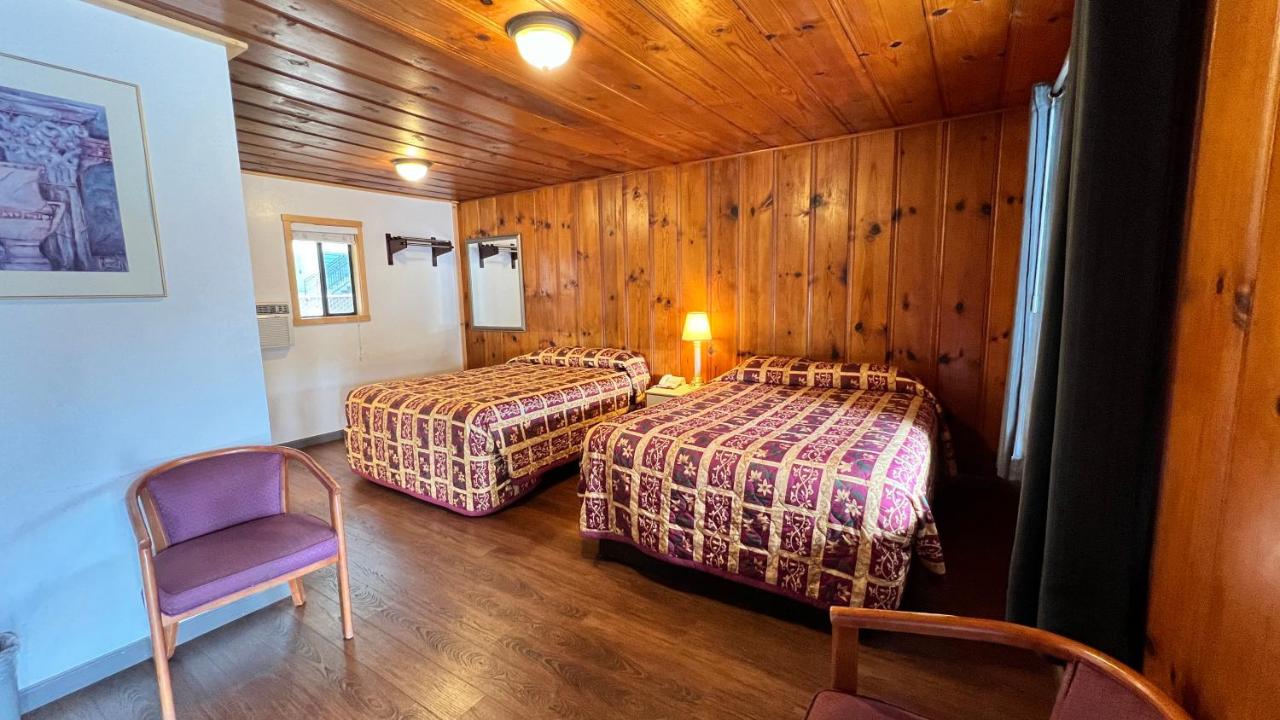 Pine Cone Motel — photo 7