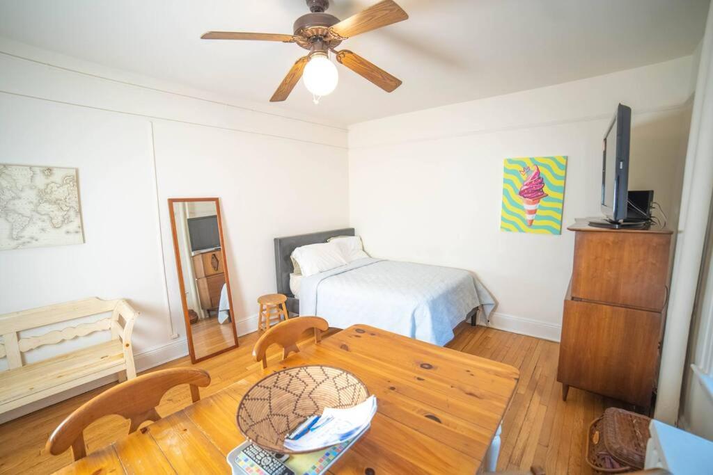 Cozy apartment in beautiful midtown Hoboken - 2