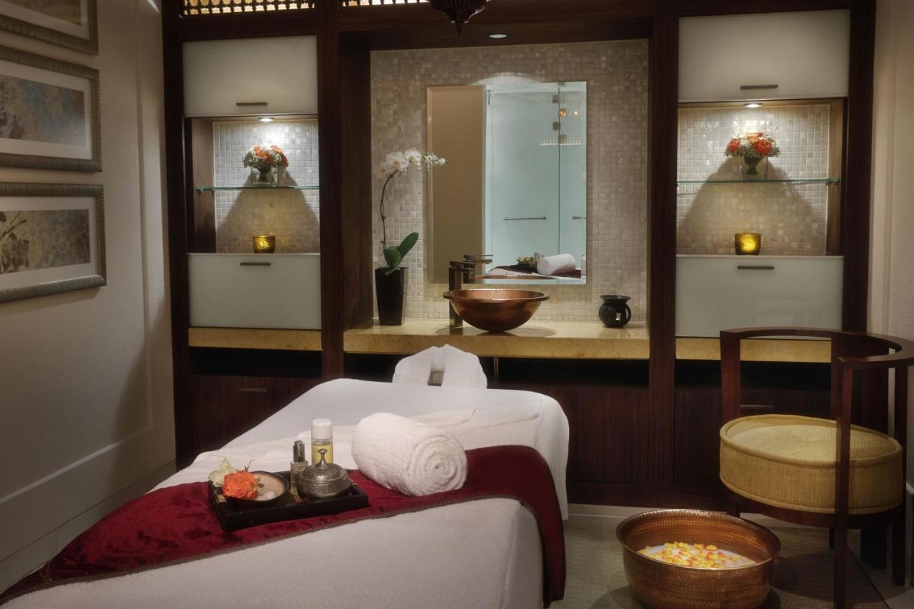 The Ritz-Carlton, Dubai photo