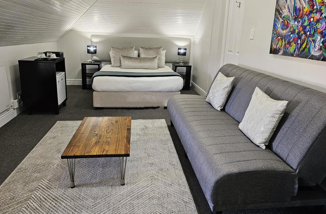 4 on Varneys Guest House - 2