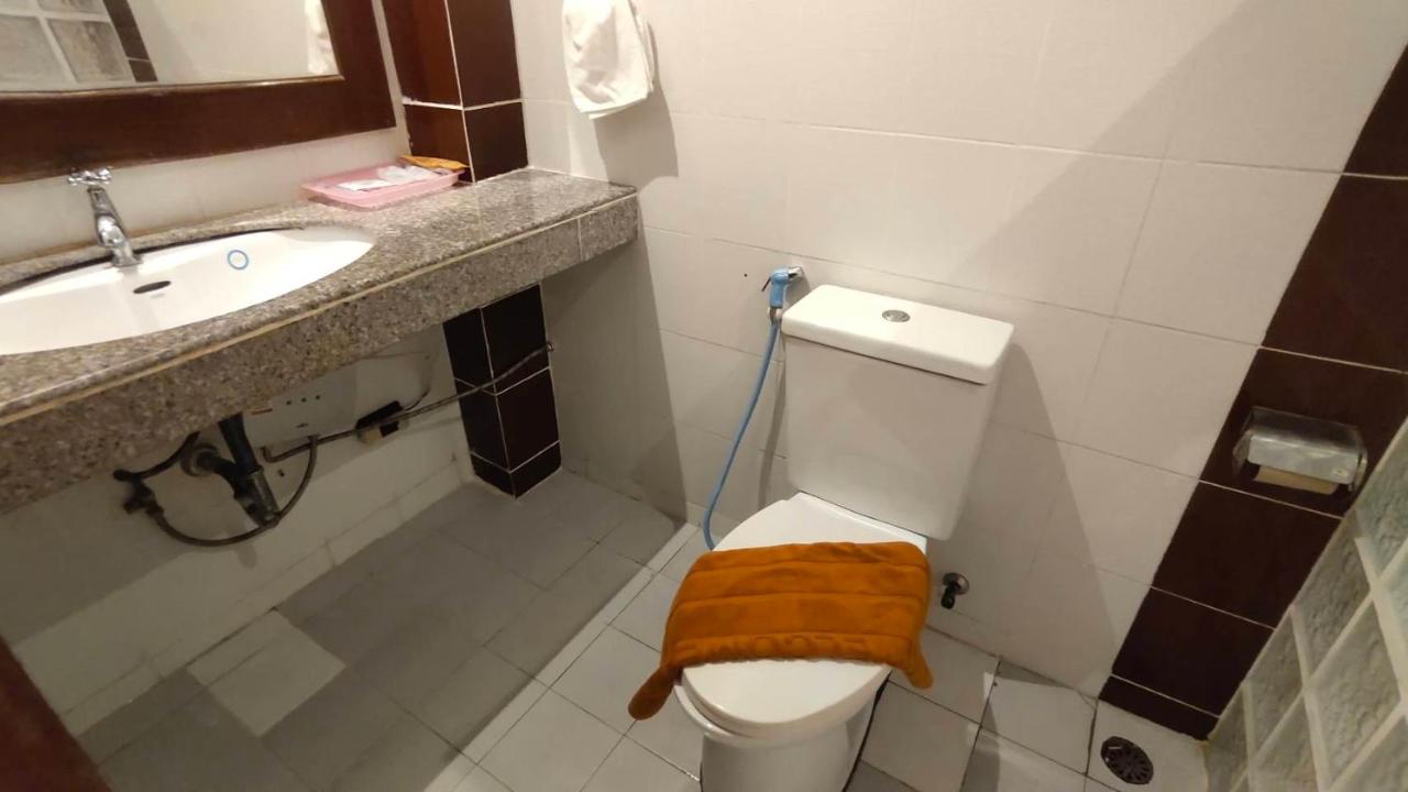 PHADEE APARTMENT - 3