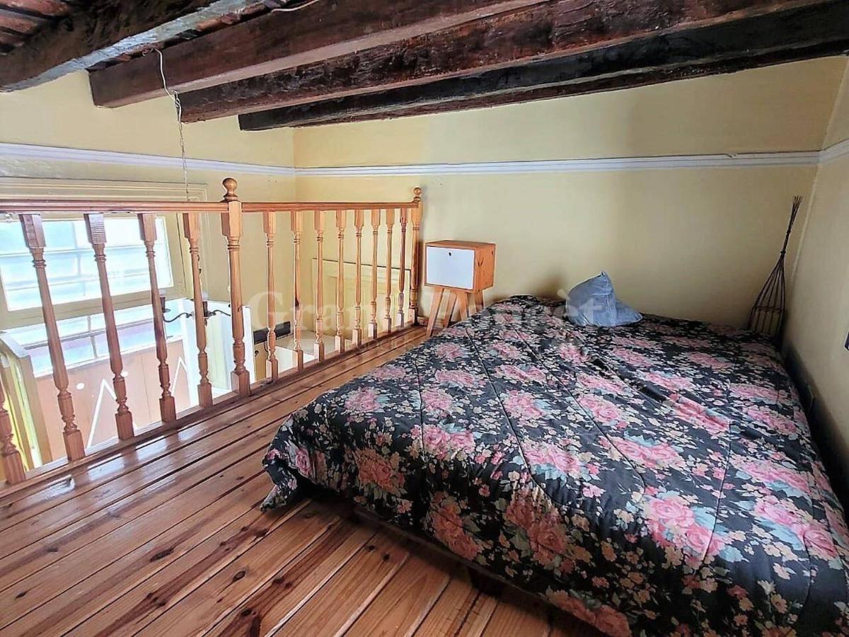 Bohemian San Telmo for large groups and families spacious and comfy apt for your Perfect Stay , ATENCIÓN PRECIO DE RESERVA EN DOLARES O PESOS DOLAR BLUE - 2