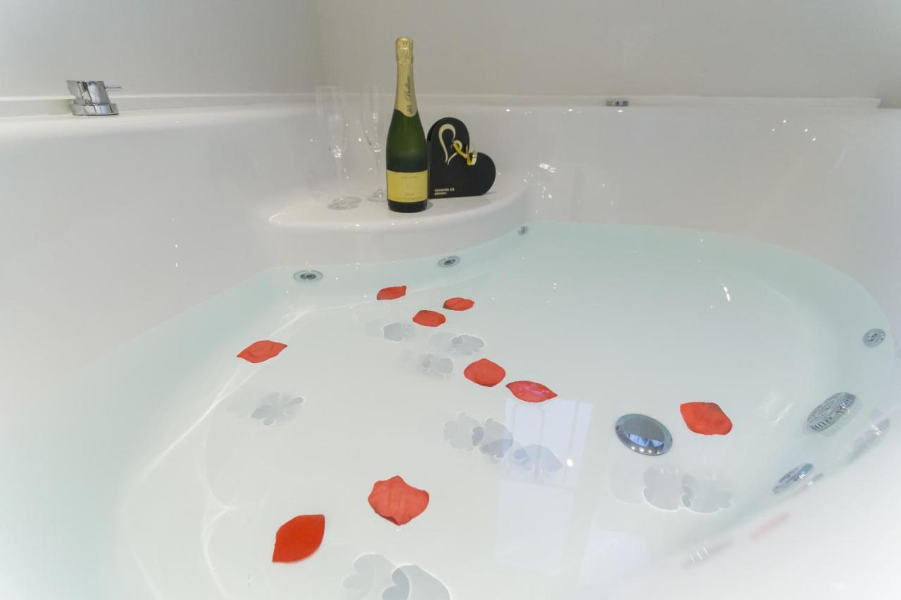 Hotel San Lorenzo Boutique Plaza - Bañera de hidromasaje en Valencia