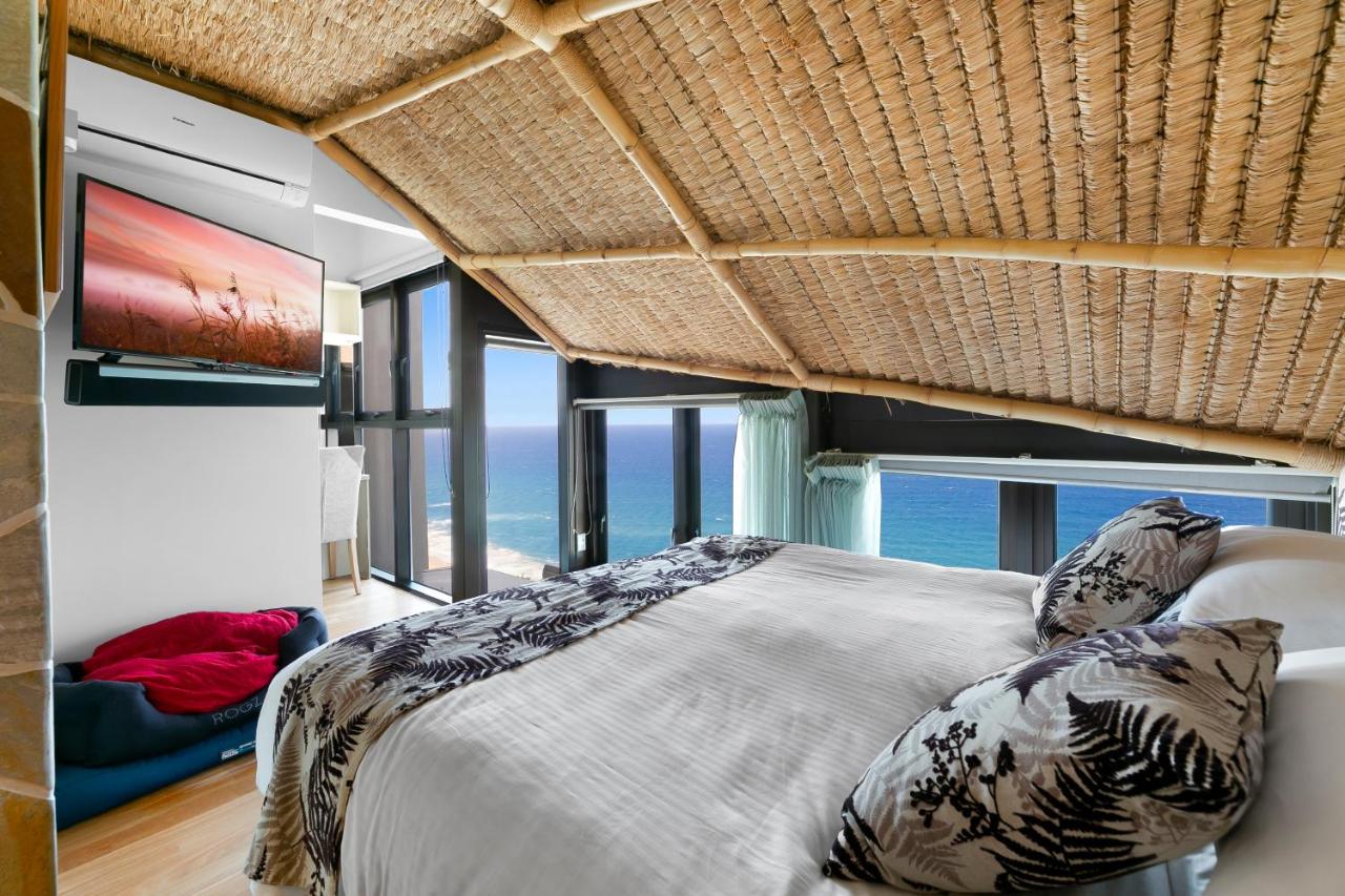 Burleigh Esplanade Apartments photo