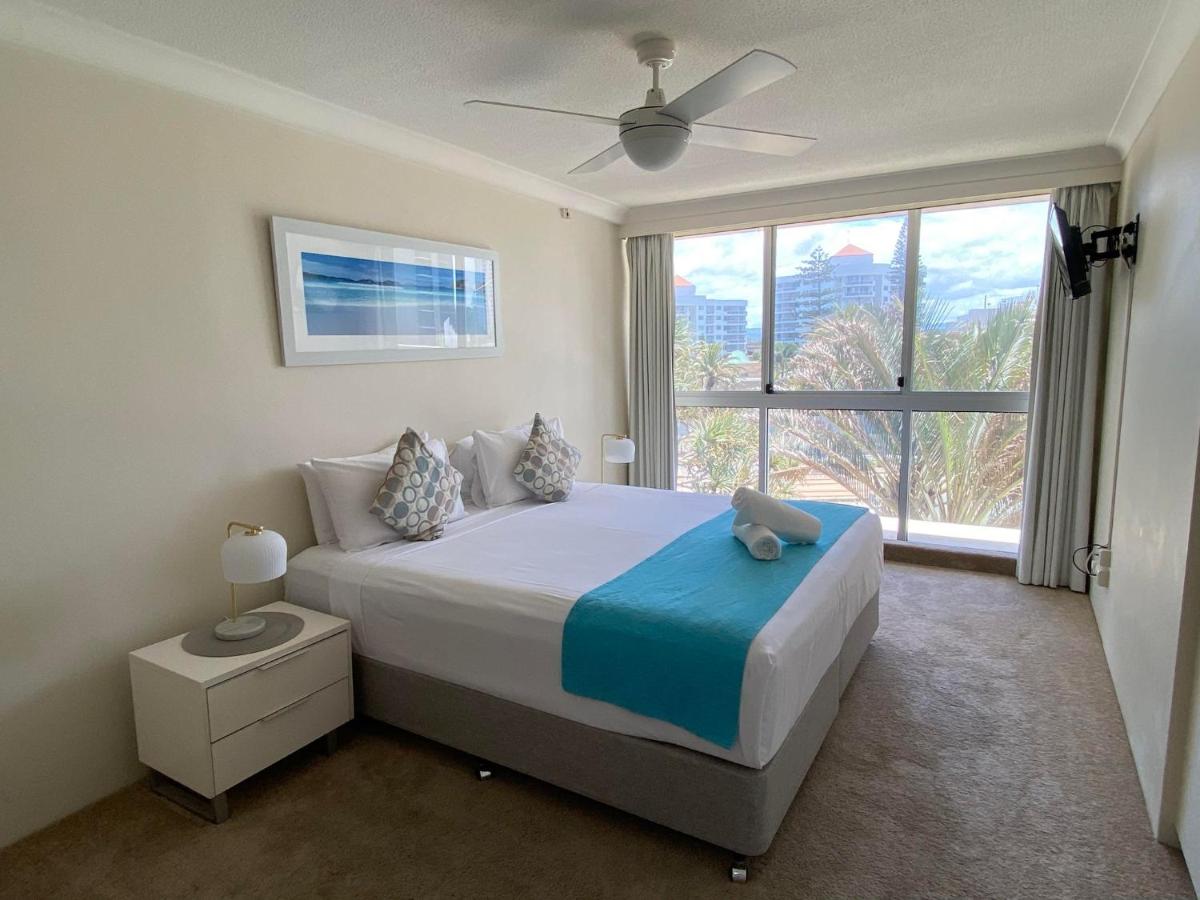 Hi Surf Beachfront Resort Apartments photo