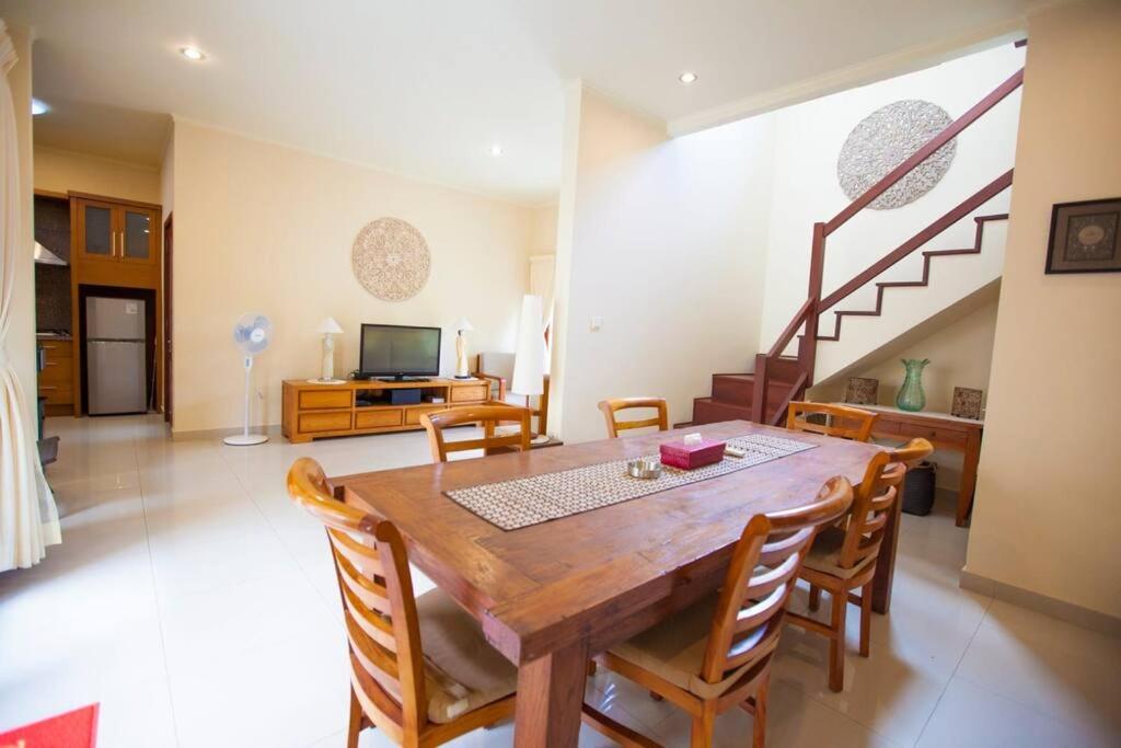 Vibrant Getaway in Seminyak: Villa Buyaya - 5