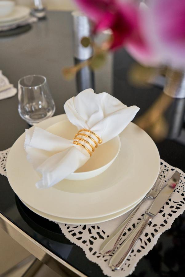 ALiving Supreme 3BR I Paramount Towers, Business Bay- 6104 - 5