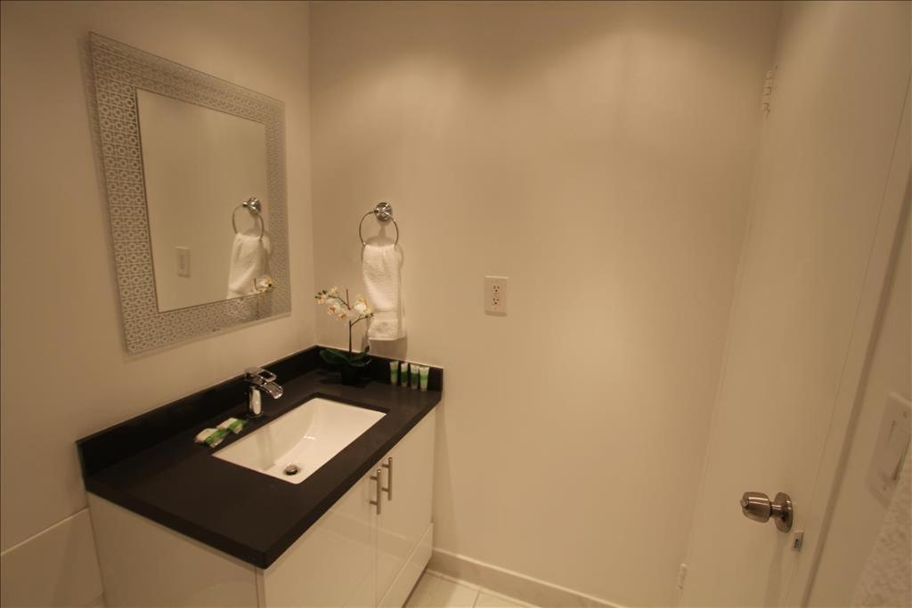 Castle 515 Studio BayView Direct Beach Access, Pool, Tennis, Free Parking - 5