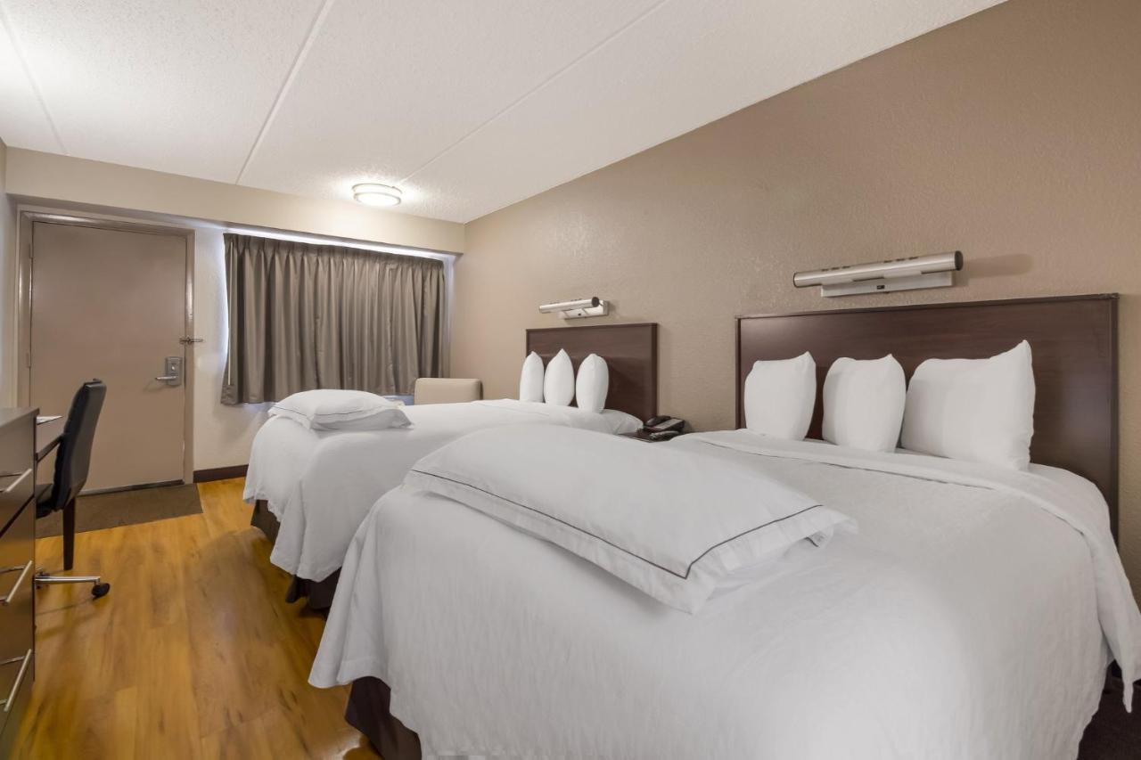 Red Roof Inn PLUS+ Nashville Airport - 5