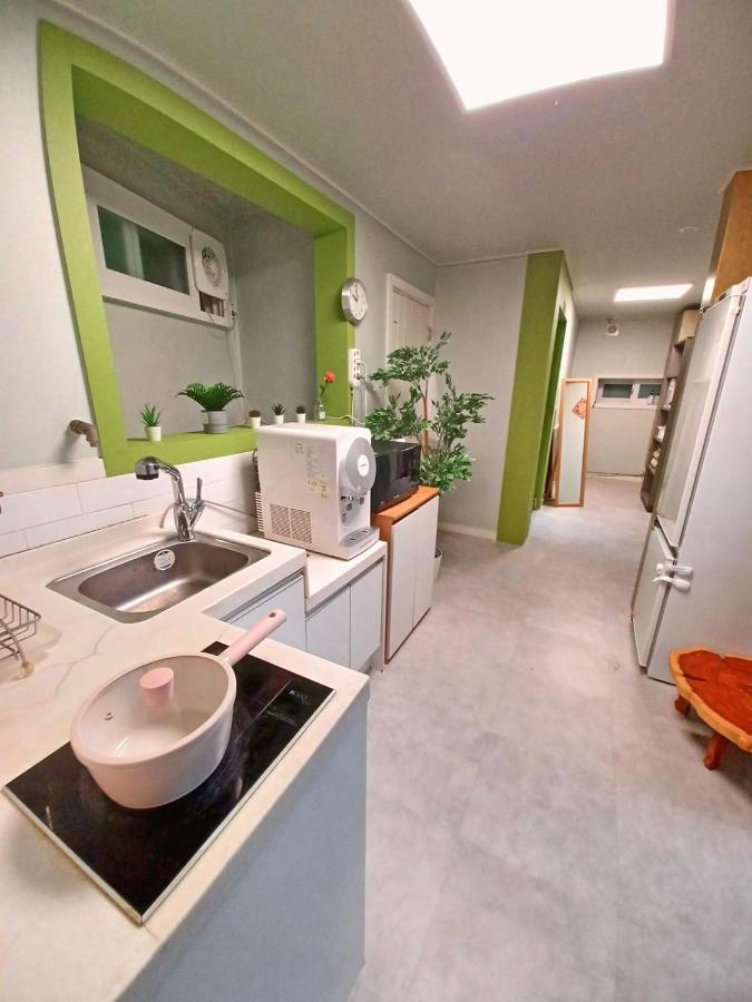 Four Seasons House (Female only) - 5