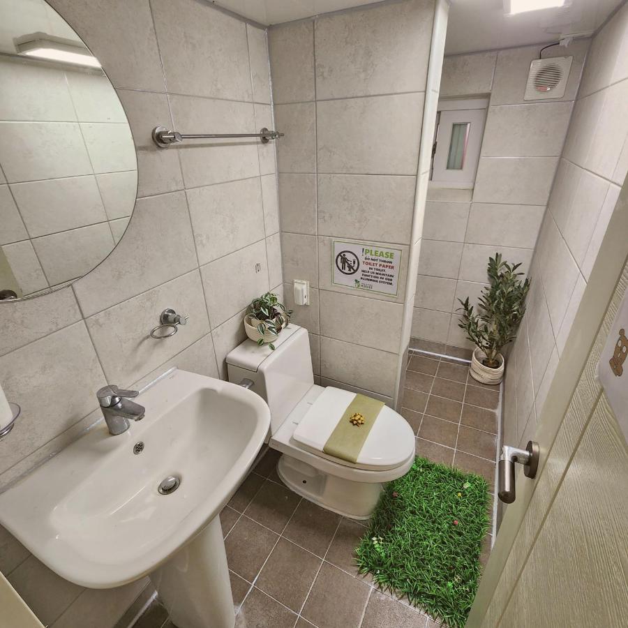 Four Seasons House (Female only) - 4